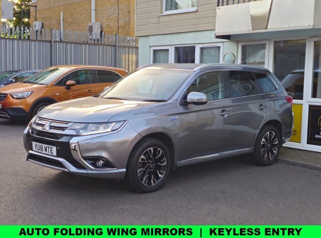 Mitsubishi Outlander 2.0H 12Kwh 4H Suv Plug-in Hybrid Cvt 4W Grey #3