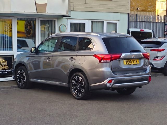 Mitsubishi Outlander 2.0 Phev 5H 200 Bhp Black #29