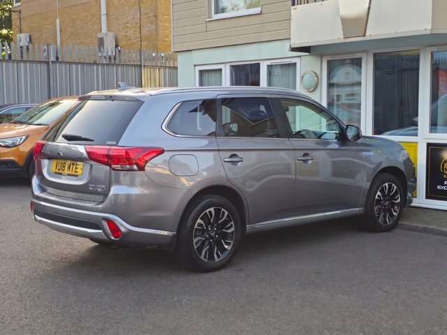 Mitsubishi Outlander 2.0 Phev 5H 200 Bhp Black #31