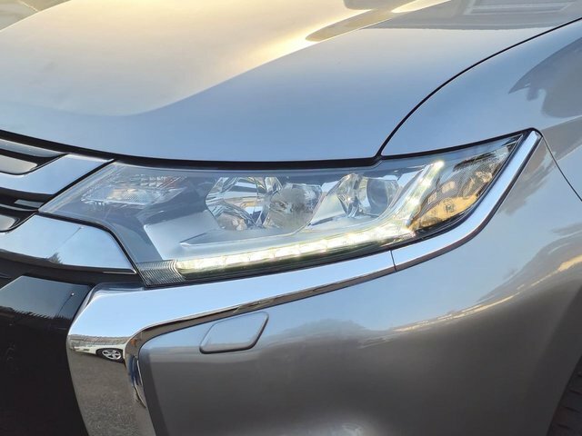 Mitsubishi Outlander 2.0 Phev 5H 200 Bhp Black #64