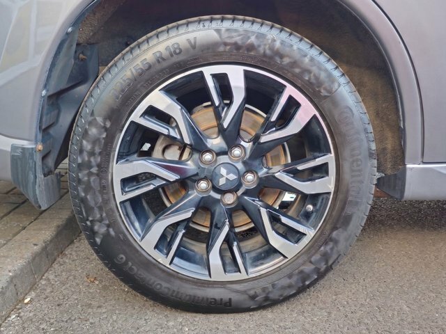 Mitsubishi Outlander 2.0 Phev 5H 200 Bhp Black #57