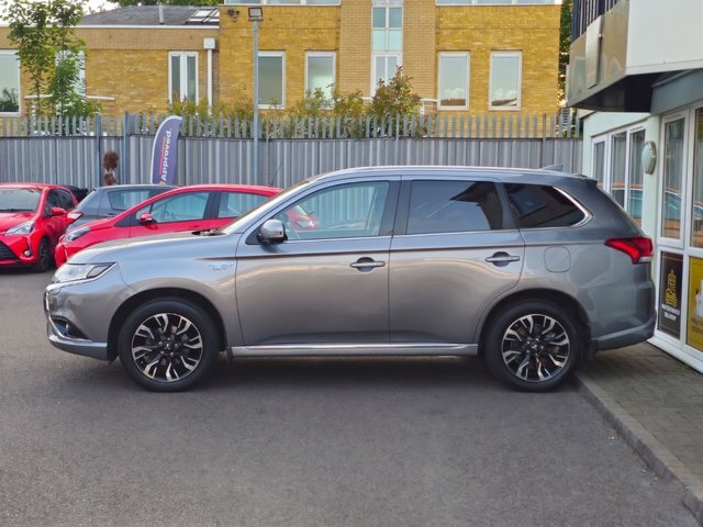 Mitsubishi Outlander 2.0 Phev 5H 200 Bhp Black #13