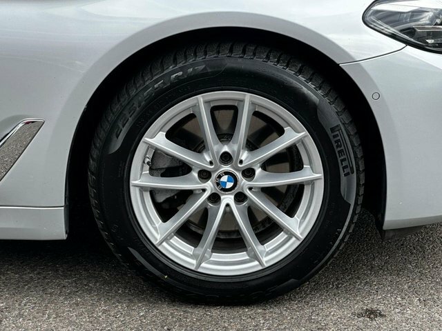 BMW 5 Series 2.0 520D Mht M Sport Touring White #64