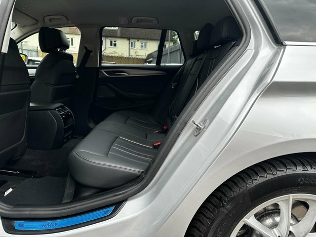 BMW 5 Series 2.0 520D Mht M Sport Touring White #60
