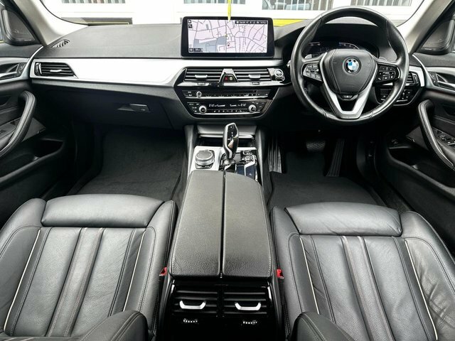 BMW 5 Series 2.0 520D Mht M Sport Touring White #8