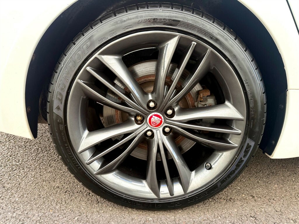 Jaguar XJ 3.0D V6 Premium Luxury Grey #16