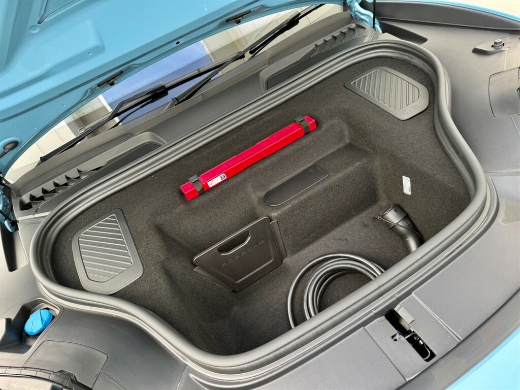 Porsche Macan 380Kw 4S 100Kwh Grey #54
