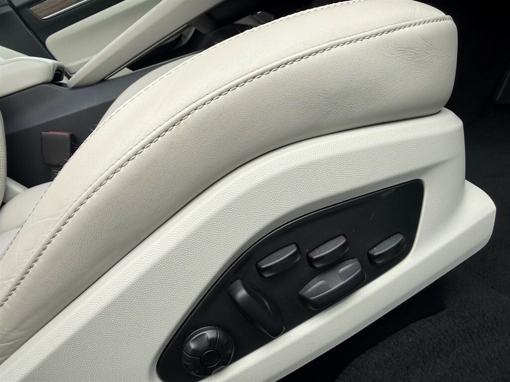 Porsche Macan 380Kw 4S 100Kwh Grey #38
