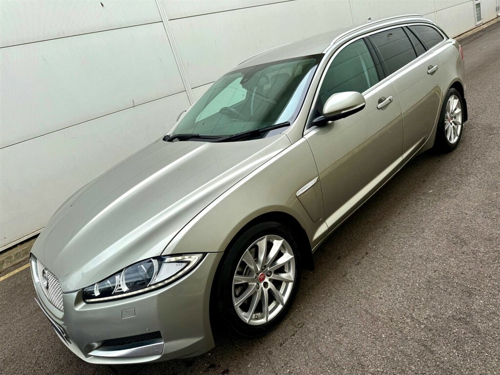 Jaguar XF 2.2D Premium Luxury Sportbrake Eur Gold #6
