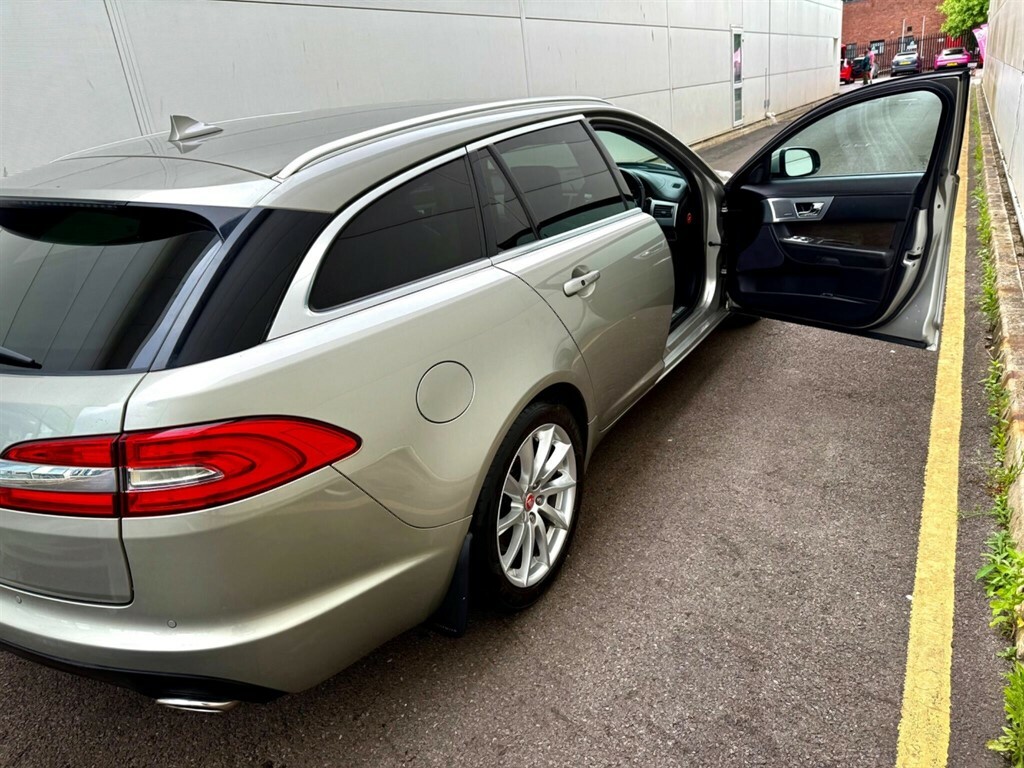 Jaguar XF 2.2 D Premium Green #20