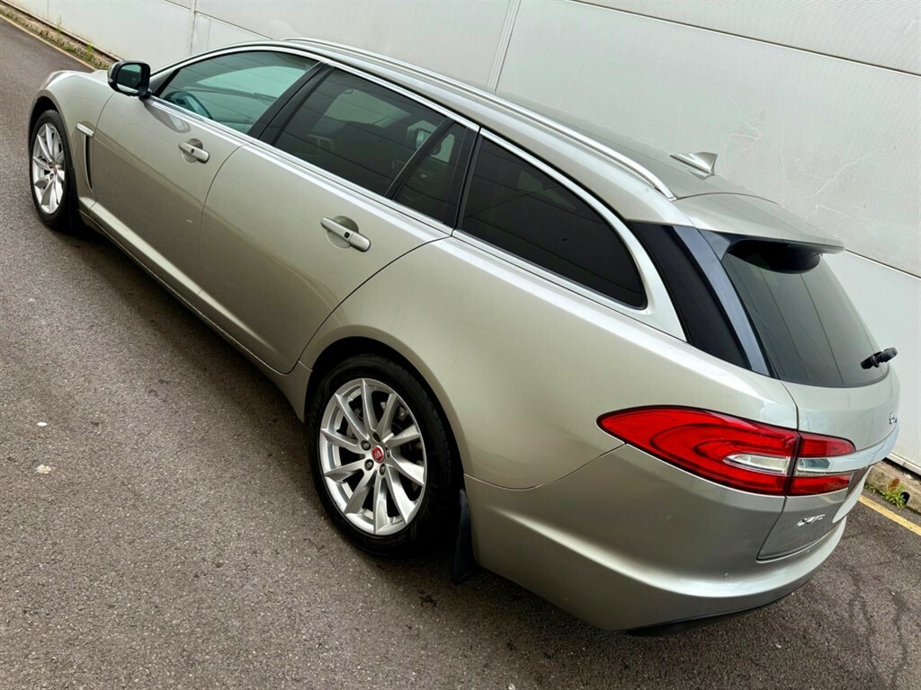 Jaguar XF 2.2 D Premium Green #9