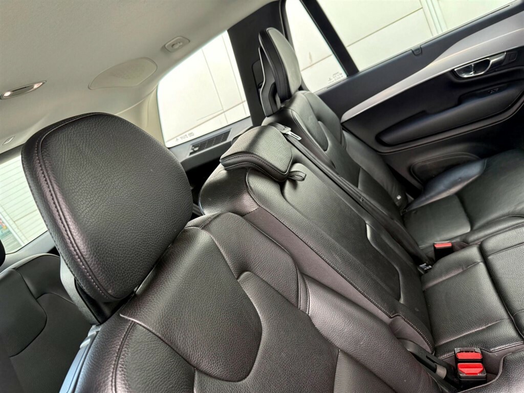 Volvo XC90 Suv Black #29