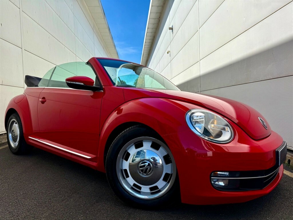 Volkswagen Beetle Convertible Red #3