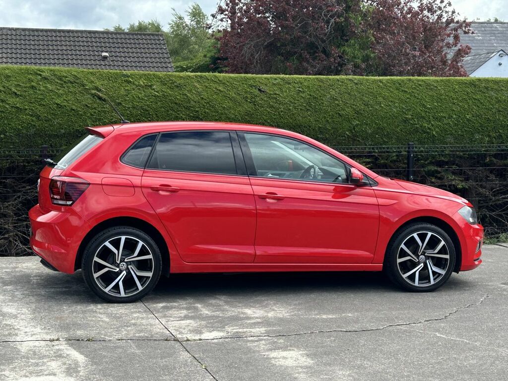 Volkswagen Polo Hatchback A6336 Red #4