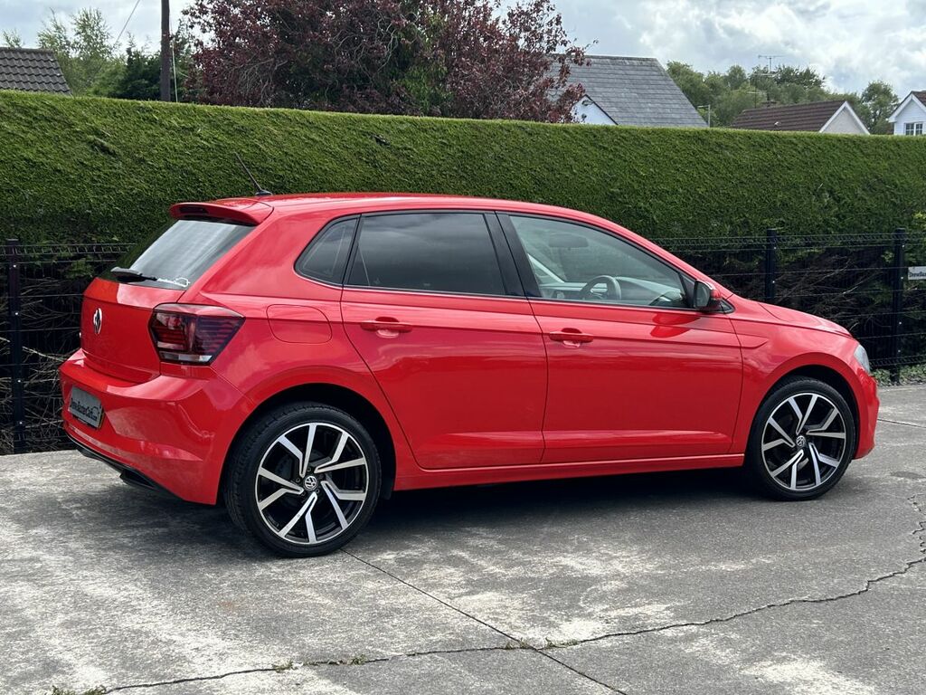 Volkswagen Polo Hatchback A6336 Red #5