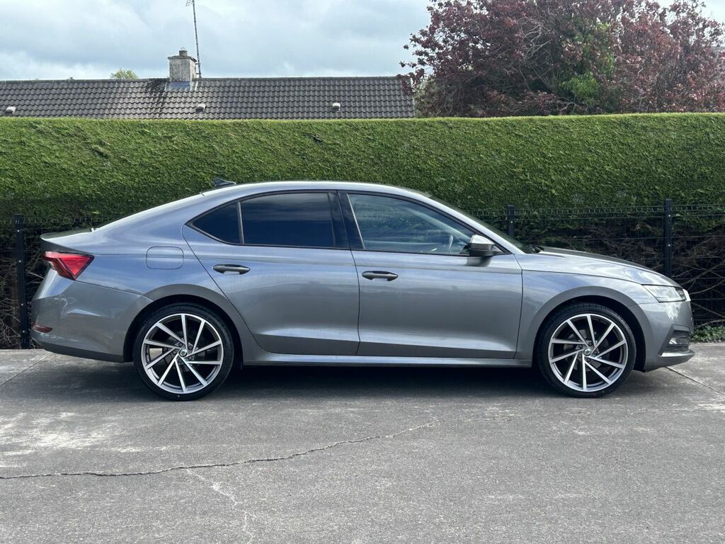 Skoda Octavia Hatchback Grey #6