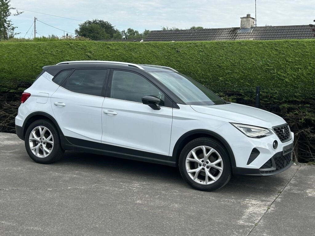 Seat Arona Mpv White #2