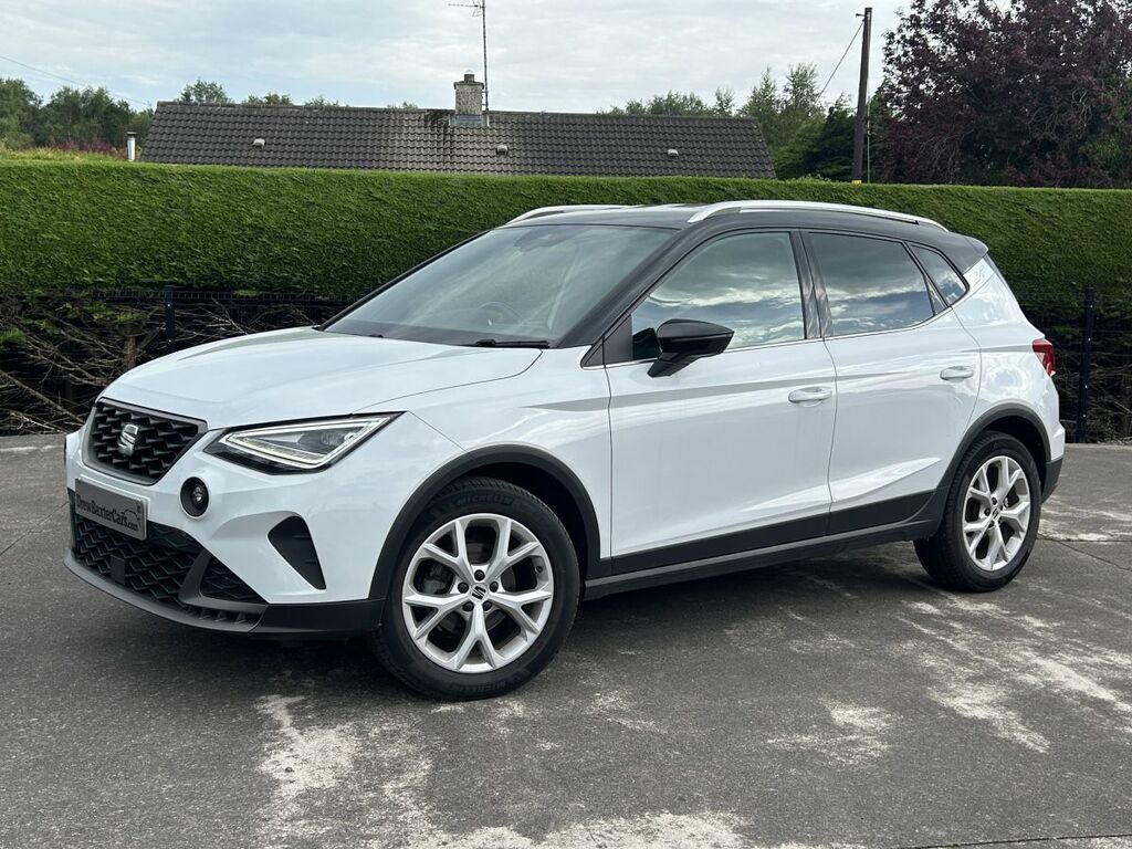 Seat Arona Mpv White #6