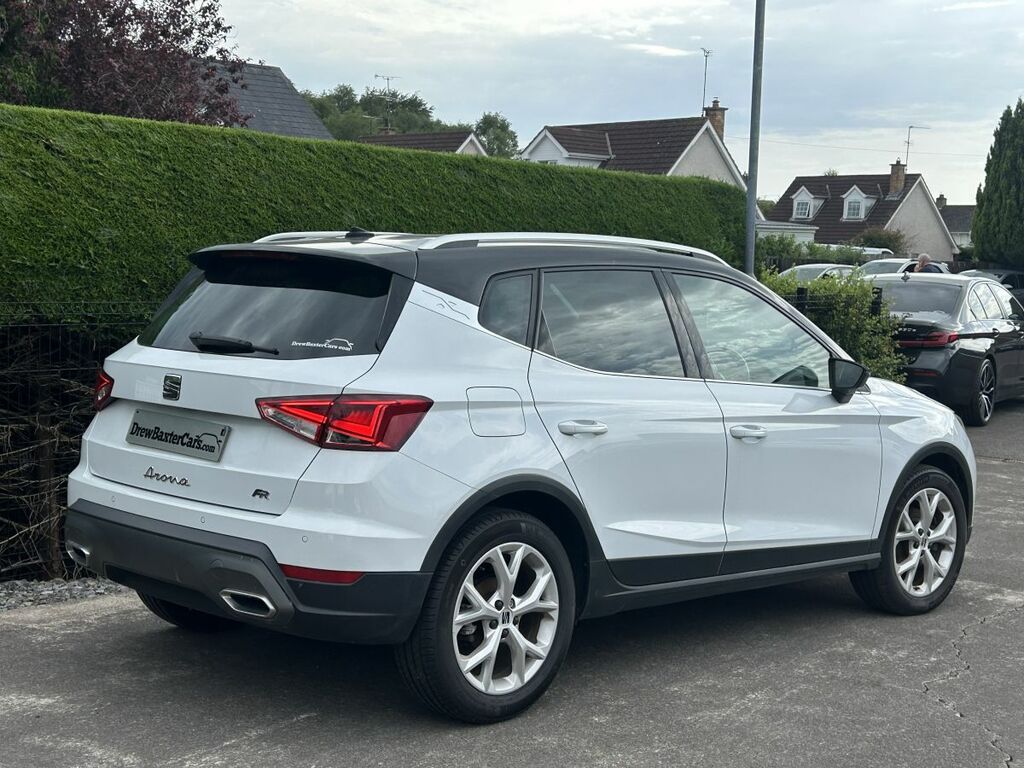 Seat Arona Mpv White #4