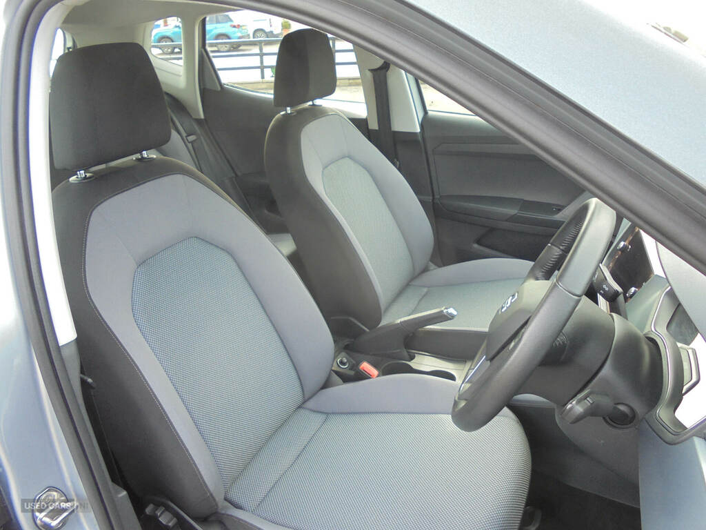 Seat Arona 1.6 Tdi 115 Se Technology Lux Ez Silver #6