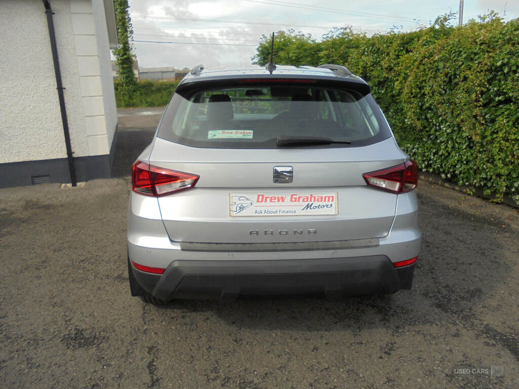Seat Arona 1.6 Tdi 115 Se Technology Lux Ez Silver #4