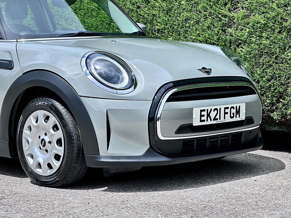 Mini Hatch 1.5 One Classic Hatchback Euro 6 EK21FGM Grey #3
