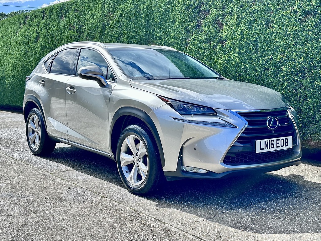 Lexus NX 2.5 300H Premier Suv Hybrid E-cvt 4Wd E Silver