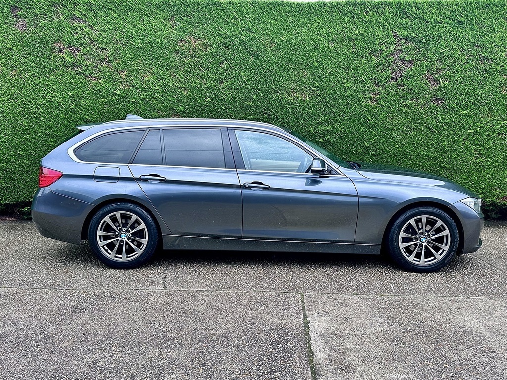 BMW 3 Series 2.0 320I Se Touring Euro 6 Ss YY13WSE Grey #3