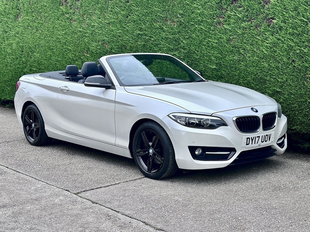 BMW 2 Series 2.0 220I Sport Convertible Euro White #3