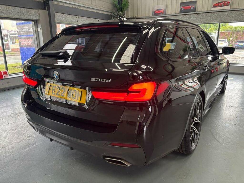 BMW 5 Series Estate 3.0 530D Mht M Sport Touring Steptronic Xdr FE22WOH Black #3