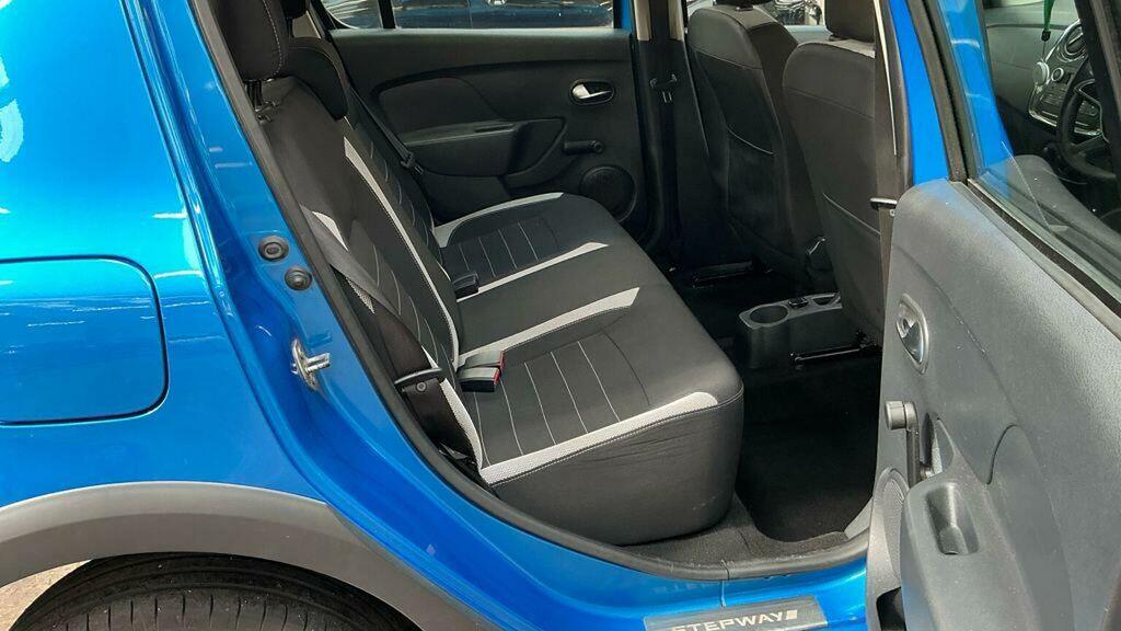 Dacia Sandero Stepway Hatchback White #10