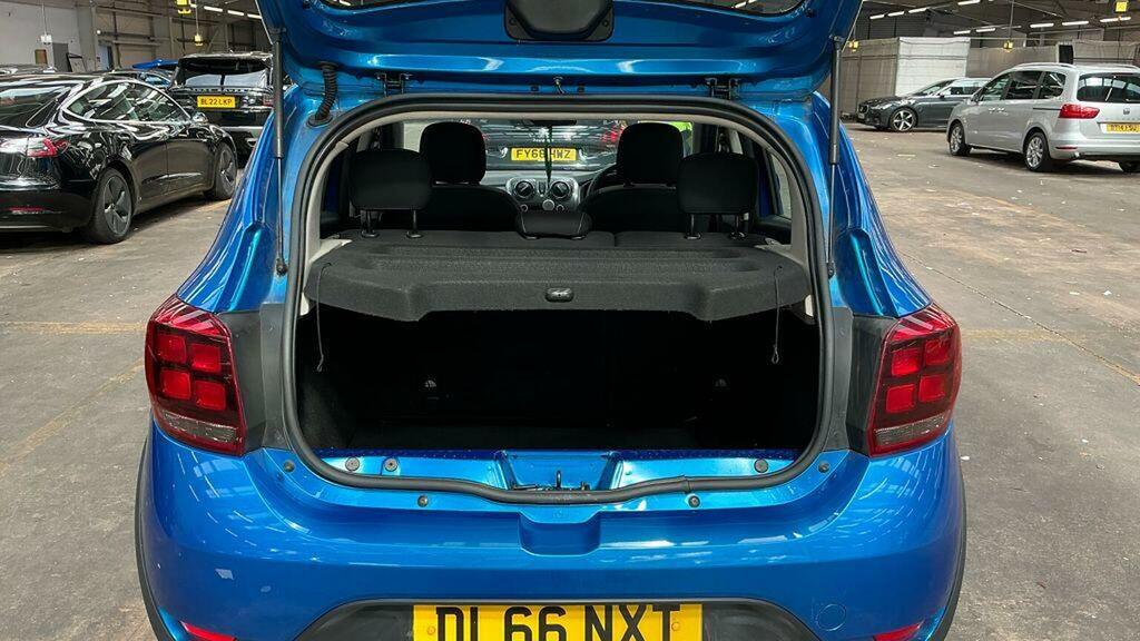Dacia Sandero Stepway Hatchback White #9