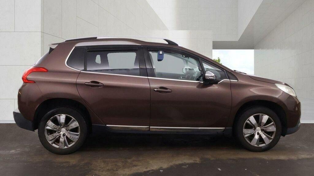 Peugeot 2008 1.6 E-hdi Allure 92 Bhp Black #3
