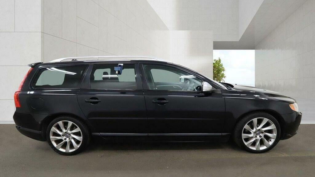 Volvo V70 2.0 D3 R-design Geartronic Euro 5 Ss Black #5