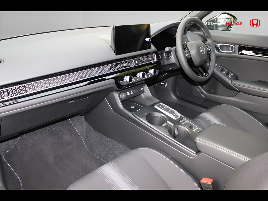 Honda Civic 2.0 Ehev Sport Cvt GY25JAU White #2