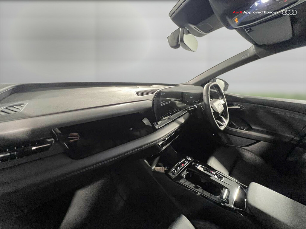 Audi Q6 E-Tron 185Kw 83Kwh S Line KJ25CMY Black #6