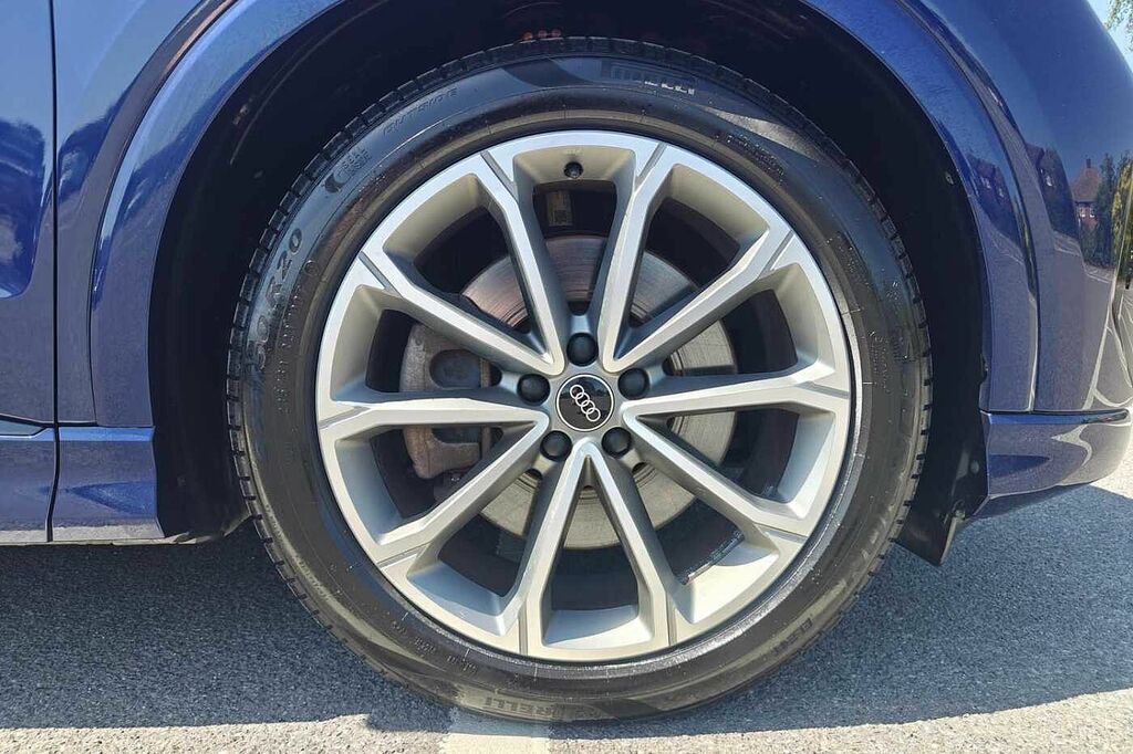 Audi Q4 E Tron Q4 Edition 1 40 E-tron 150,00 Kw VK22YMG Blue #5