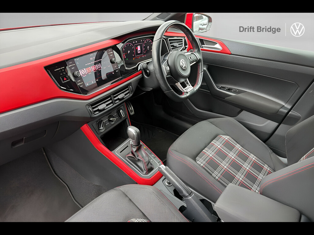 Volkswagen Polo 2.0 Tsi Gti Dsg Red #2