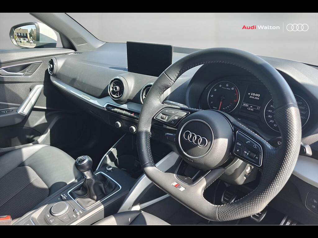 Audi Q2 S Line 35 Tfsi 150 Ps 6-Speed White #6