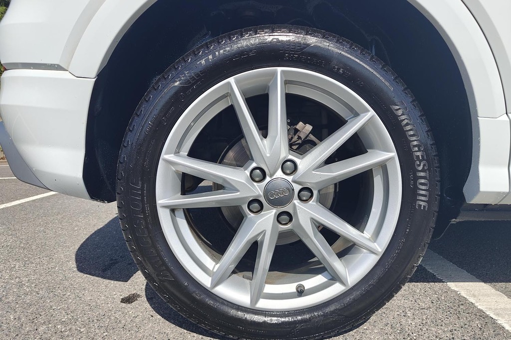 Audi Q2 S Line 35 Tfsi 150 Ps 6-Speed White #5