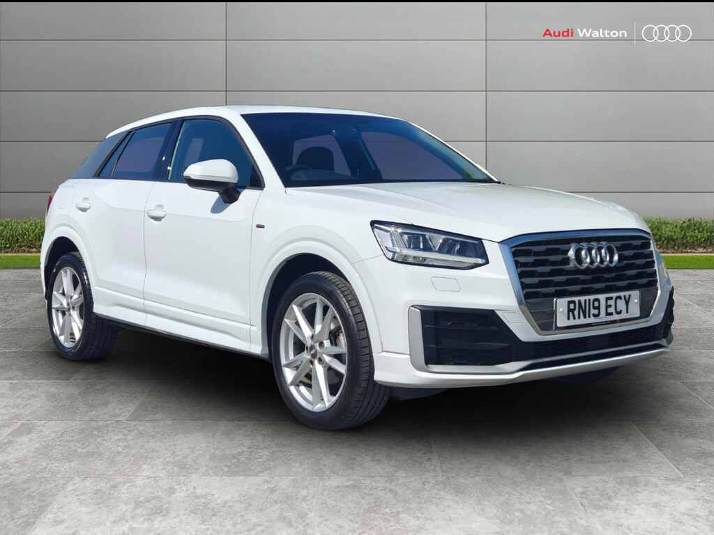 Audi Q2 S Line 35 Tfsi 150 Ps 6-Speed White