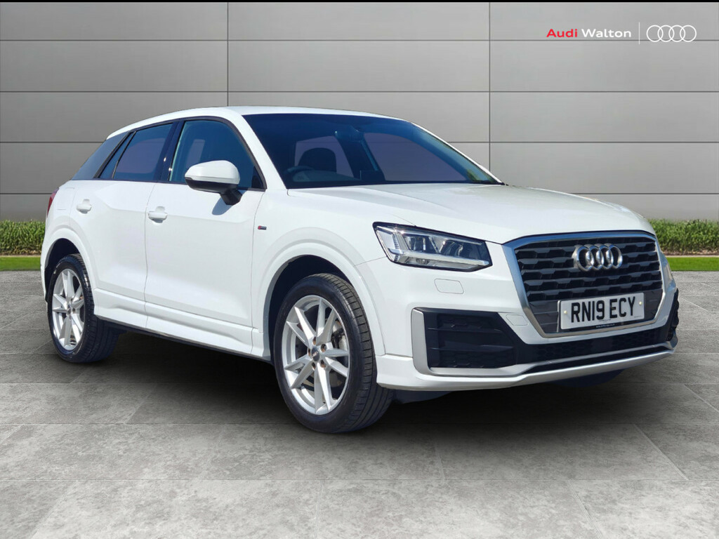 Audi Q2 S Line 35 Tfsi 150 Ps 6-Speed White