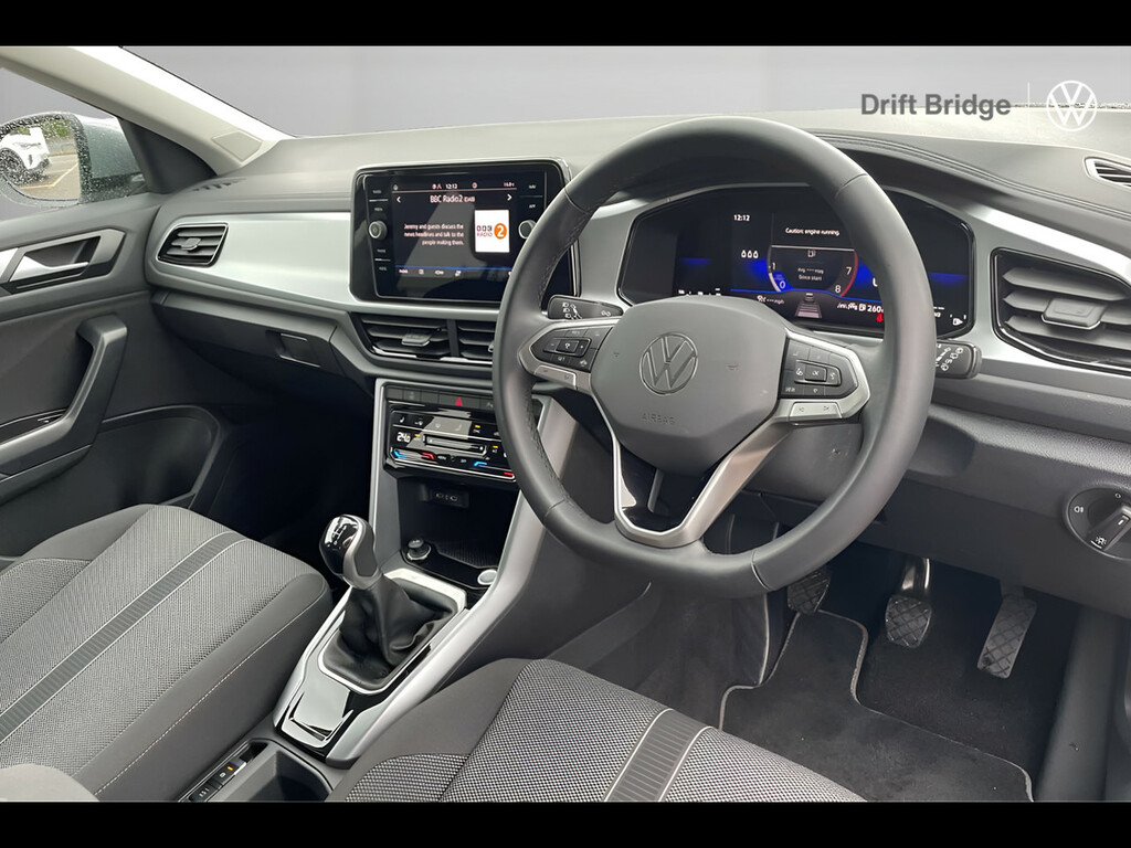 Volkswagen T-Roc 1.5 Tsi Match LD75UVV Silver #6