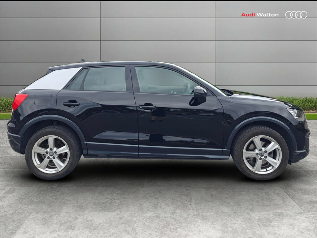 Audi Q2 Sport 35 Tfsi 150 Ps S Tronic FP20LBL Black #4