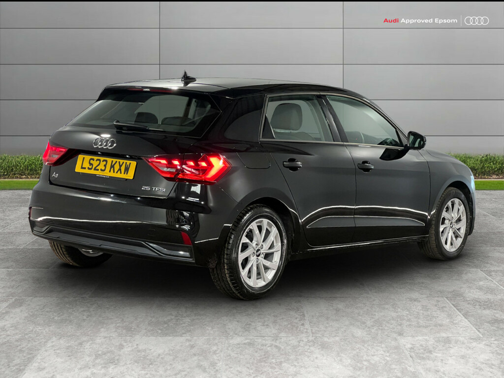 Audi A1 25 Tfsi Sport S Tronic LS23KXW Black #5