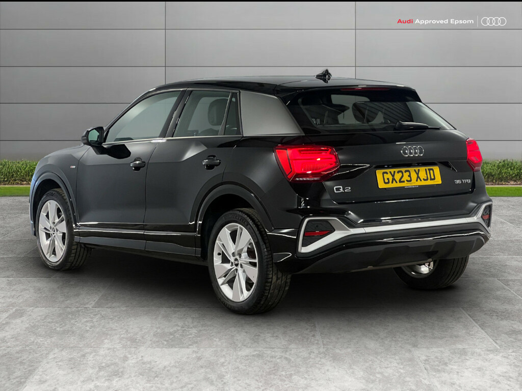 Audi Q2 35 Tfsi S Line S Tronic GX23XJD Black #2