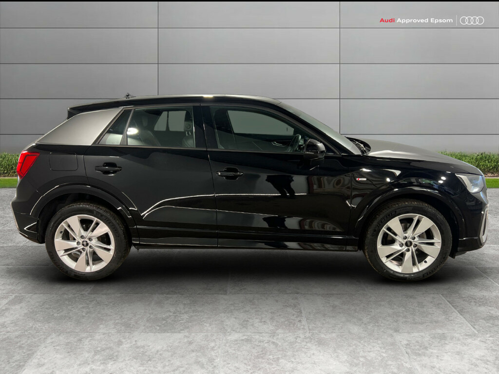 Audi Q2 35 Tfsi S Line S Tronic GX23XJD Black #6
