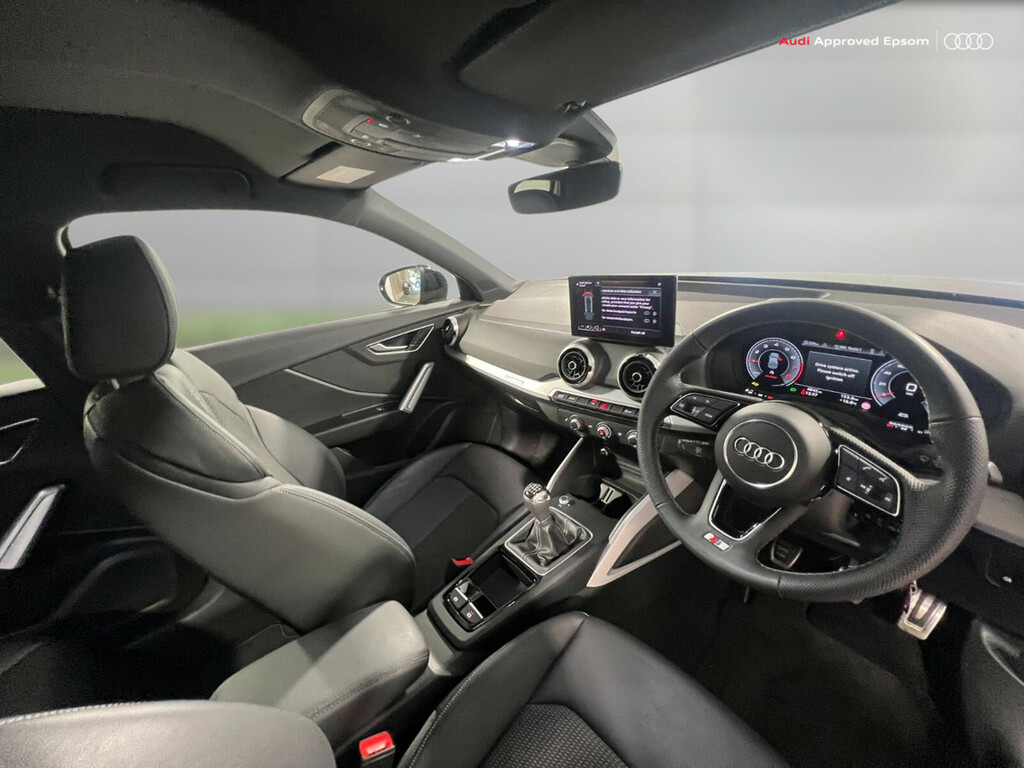 Audi Q2 35 Tfsi S Line S Tronic  #2