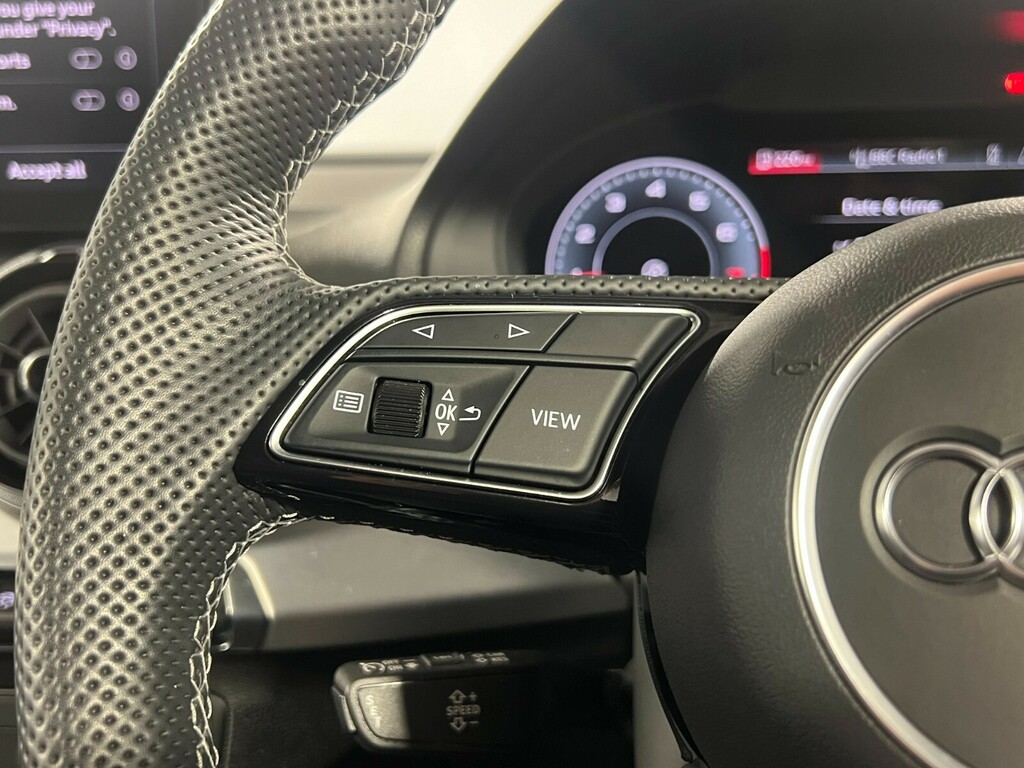 Audi Q2 35 Tfsi S Line S Tronic  #28