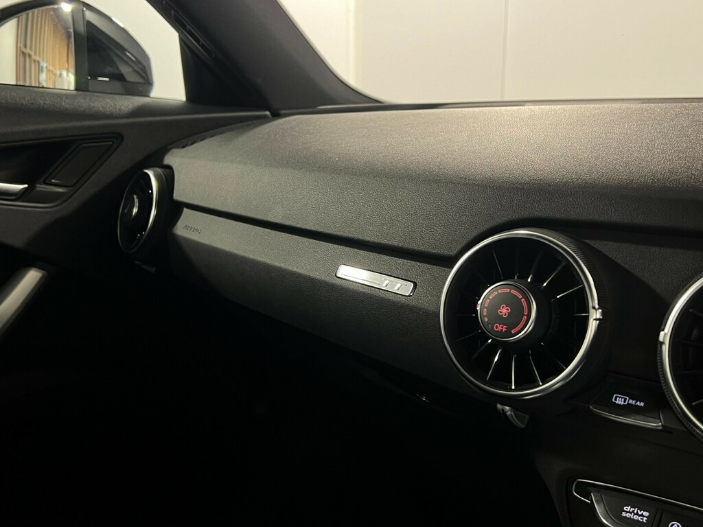 Audi TT 40 Tfsi Black Edition S Tronic Blue #25